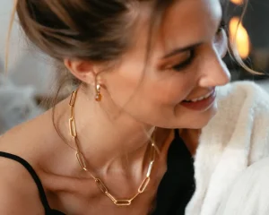CW107172 Geelgouden ketting met paperclip schakel