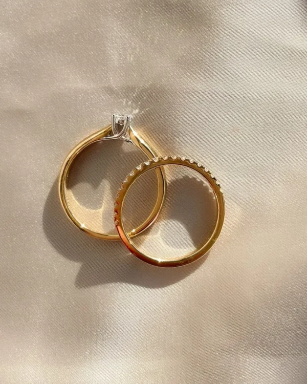 Ring bicolor briljant 0.15 crt.