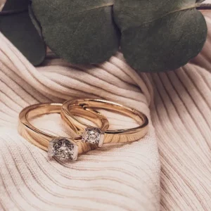Ring bicolor briljant 0.10 crt.
