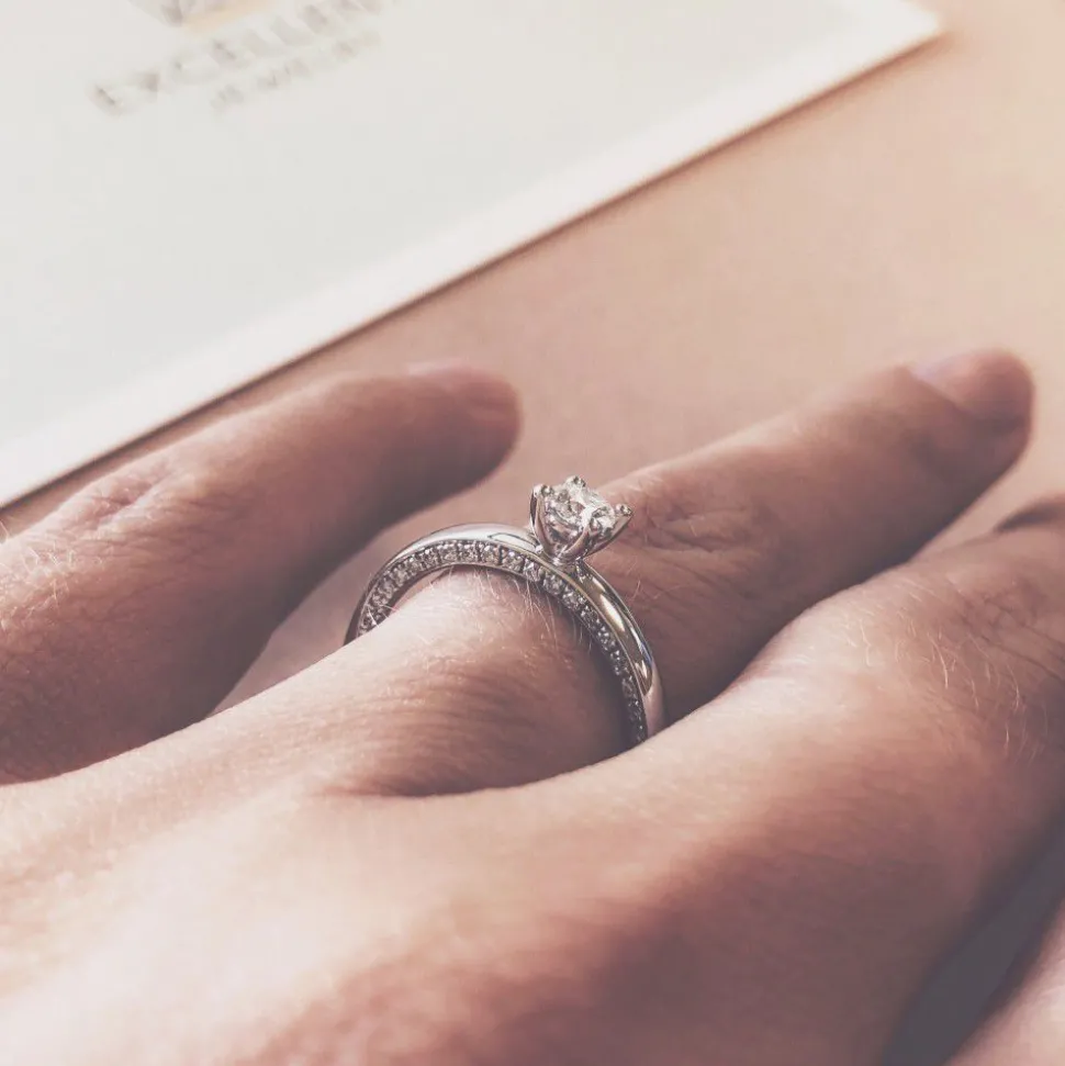 ring_witgoud_briljant__cr_1-2.webp Ring witgoud briljant 0.44 crt.