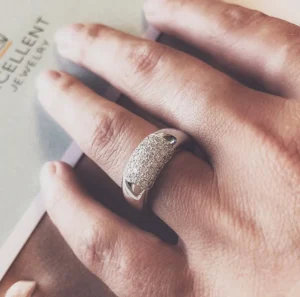 Ring witgoud briljant 0.67 crt.