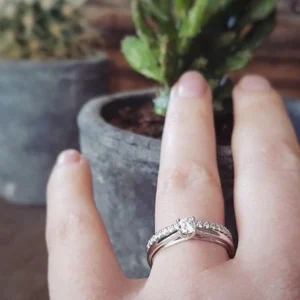 Ring witgoud briljant 0.25 crt.