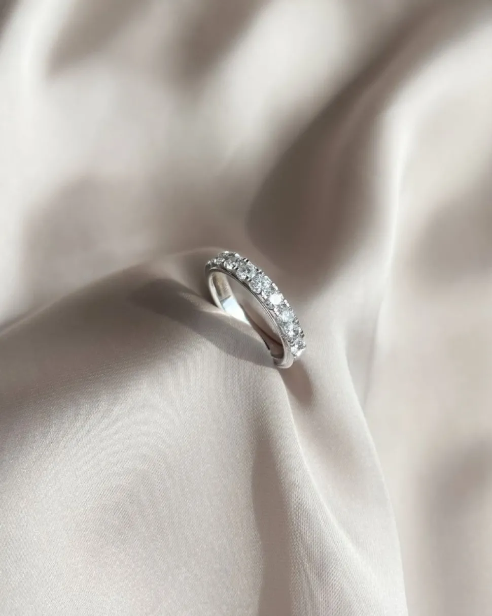 ring_witgoud_briljant__cr_3-20.webp Ring witgoud briljant 1.00 crt.